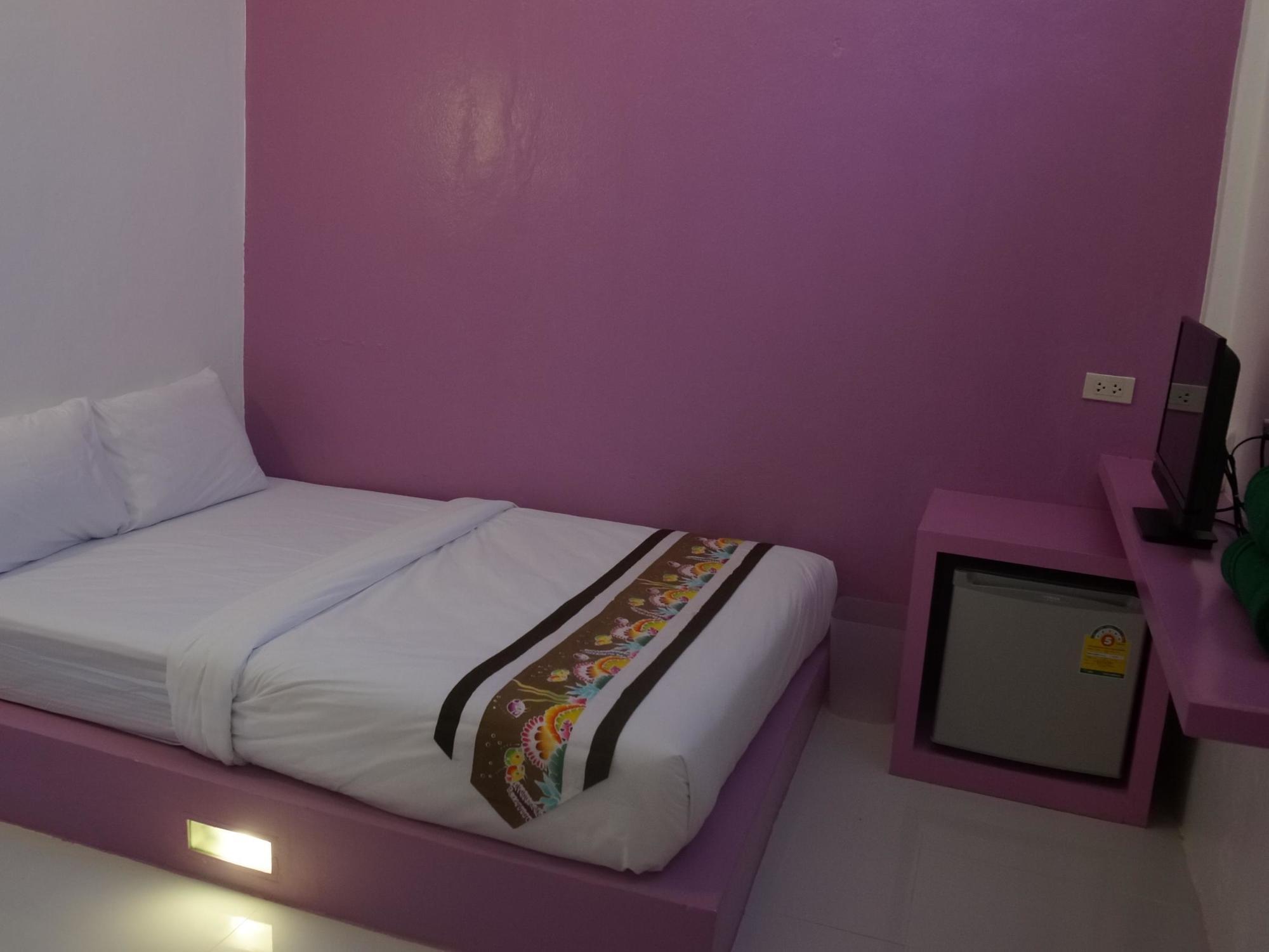 Pakgasri Guest House Ko Lanta Esterno foto